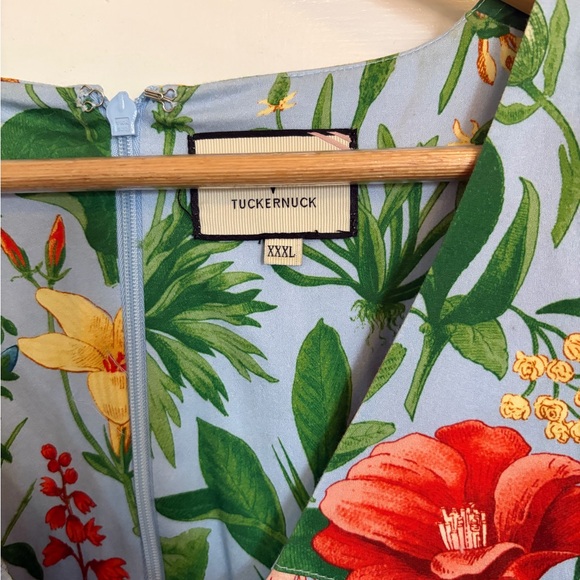 Tuckernuck Blue Blooming Botanical Garden Ginger Maxi XXXL - Picture 12 of 13